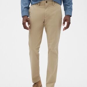 Gap | Men’s Khaki Pants (33x30) | Athletic Fit Khakis